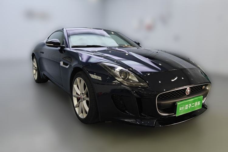 Used Jaguar F-TYPE 2015 3.0 SC S Hardtop Version Front Right 45 Deg