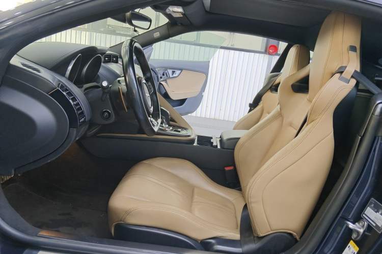 Used Jaguar F-TYPE 2015 3.0 SC S Hardtop Version Left Front Seat