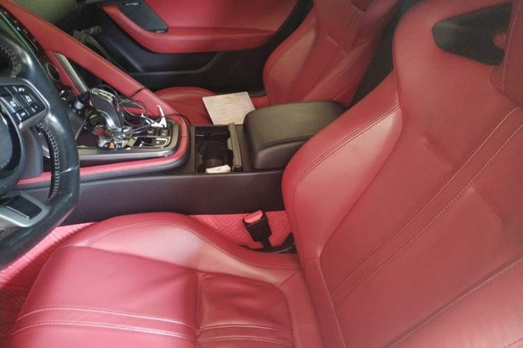 Used Jaguar F-TYPE 2015 3.0 SC Hardtop Version Left Front Seat