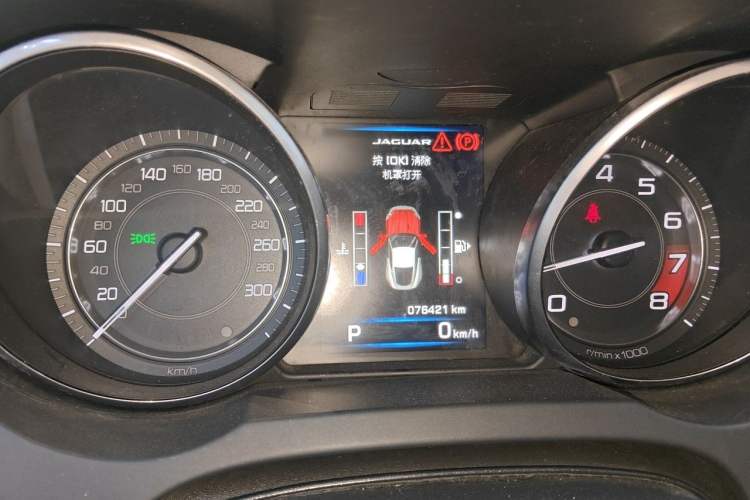 Used Jaguar F-TYPE 2015 3.0 SC S Hardtop Version Odometer Close Up