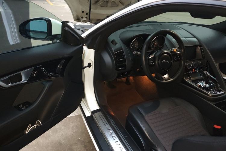 Used Jaguar F-TYPE 2015 3.0 SC S Hardtop Version Driver Seat
