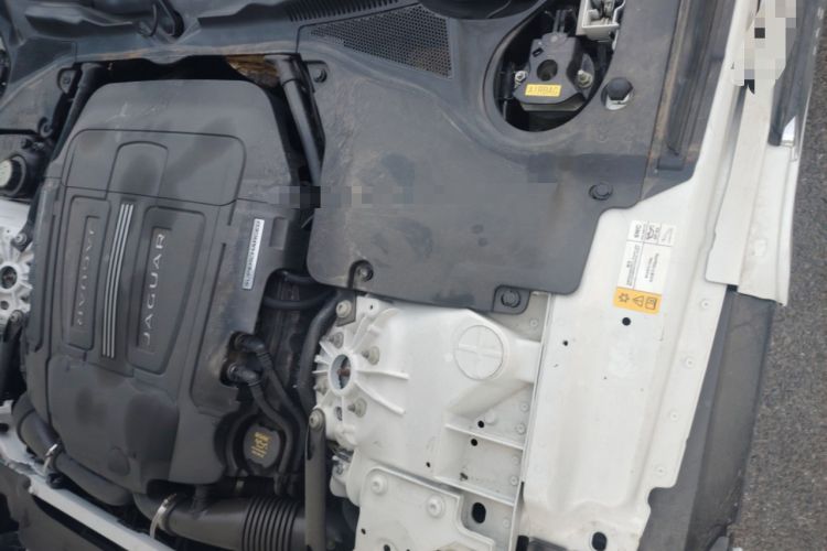 Used Jaguar F-TYPE 2015 3.0 SC Hardtop Version Engine Bay Left