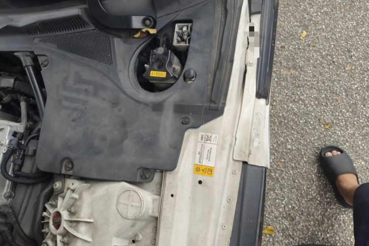 Used Jaguar F-TYPE 2015 3.0 SC Hardtop Version Engine Bay Left