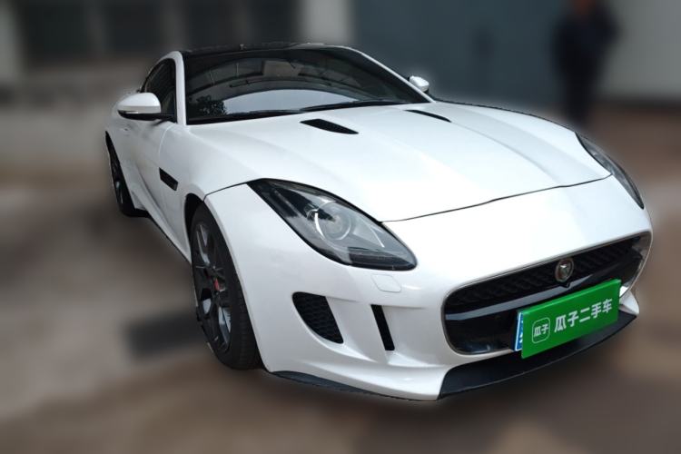 Used Jaguar F-TYPE 2015 3.0 SC S Hardtop Version Front Right 45 Deg
