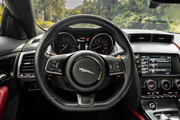 Used Jaguar F-TYPE 2015 3.0 SC S Hardtop Version Interior 3