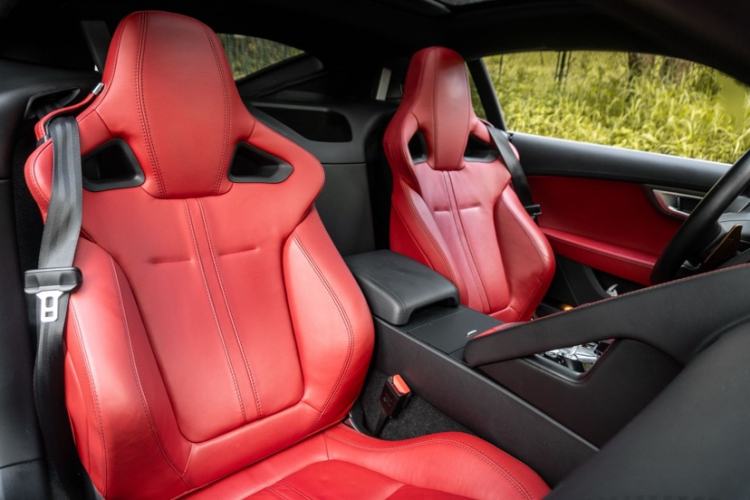 Used Jaguar F-TYPE 2015 3.0 SC S Hardtop Version Interior 6