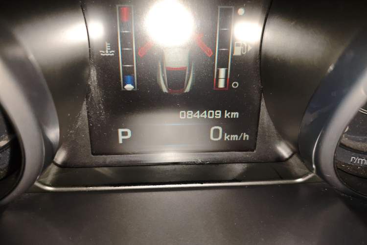 Used Jaguar F-TYPE 2015 3.0 SC S Hardtop Version Odometer Close Up