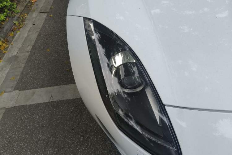 Used Jaguar F-TYPE 2015 3.0 SC Hardtop Version Right Front Headlight