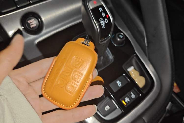 Used Jaguar F-TYPE 2015 3.0 SC Hardtop Version Vehicle Key