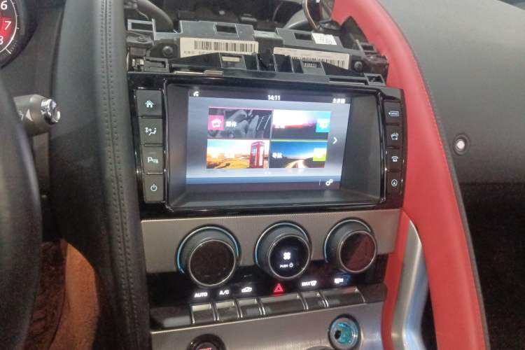 Used Jaguar F-TYPE 2016 3.0 SC Hardtop Version Audio And AC Panel