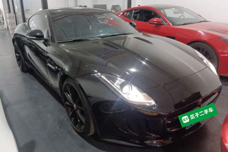 Used Jaguar F-TYPE 2016 3.0 SC S Hardtop Version Front Right 45 Deg