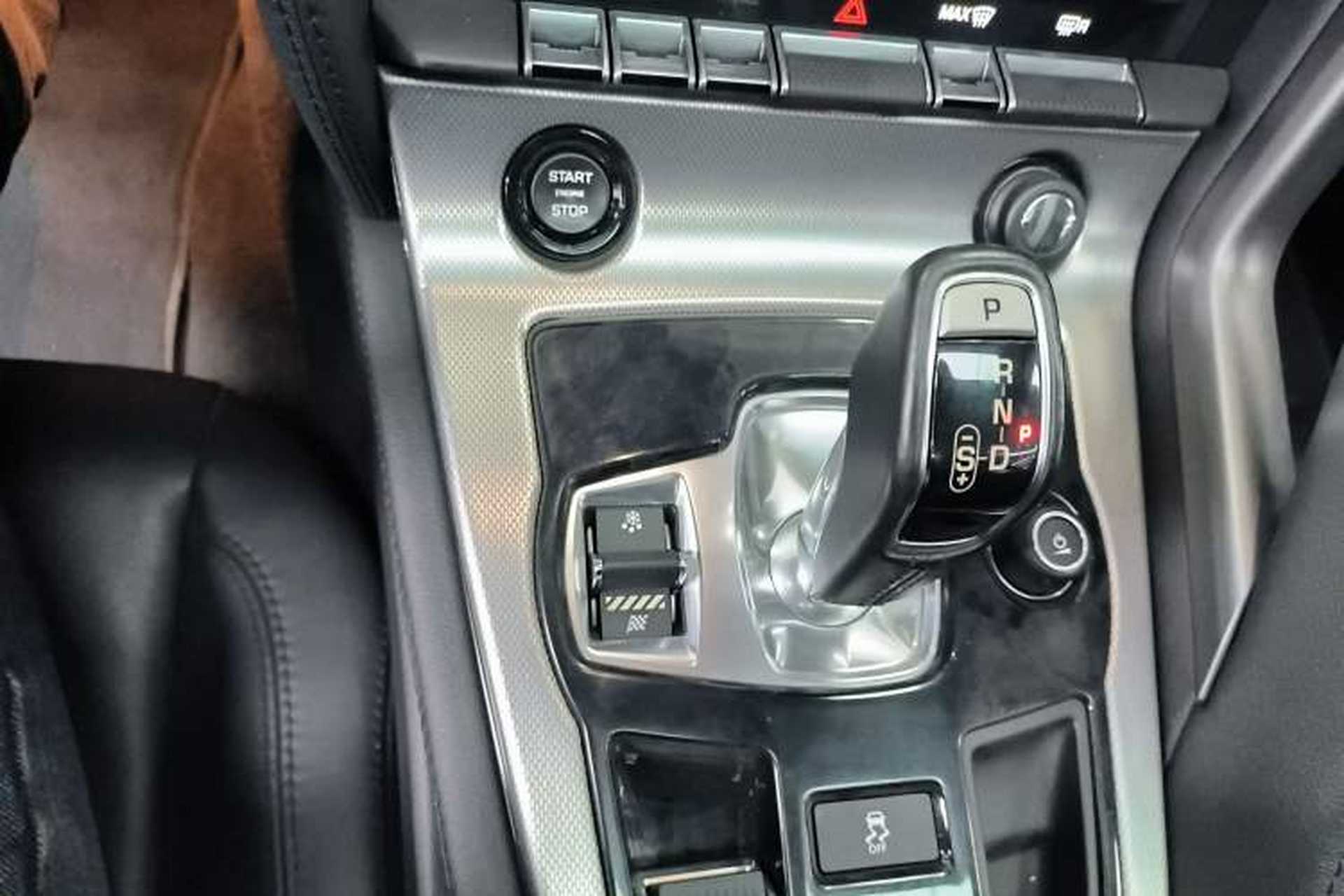 Used Jaguar F-TYPE 2016 3.0 SC Hardtop Version Gear Lever