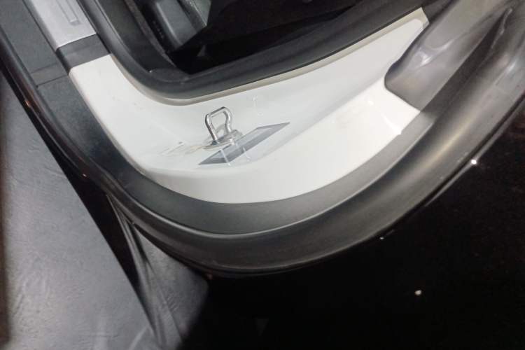 Used Jaguar F-TYPE 2016 3.0 SC S Hardtop Version Left Rear Door Interior