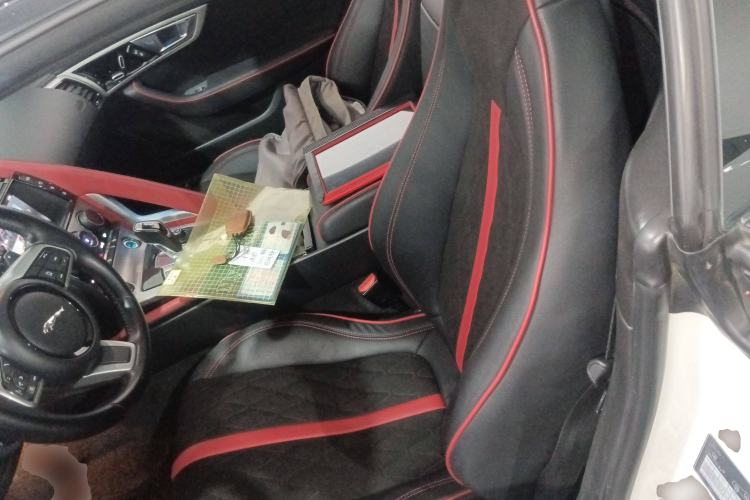 Used Jaguar F-TYPE 2016 3.0 SC Hardtop Version Left Rear Seat