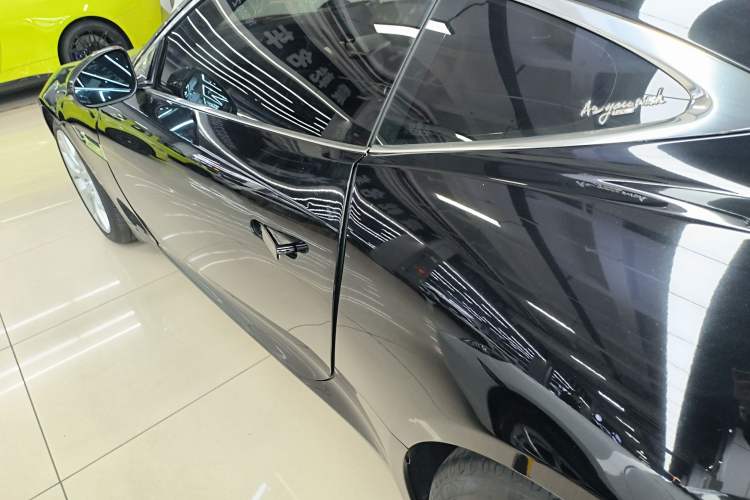 Used Jaguar F-TYPE 2016 3.0 SC Hardtop Version Left Side