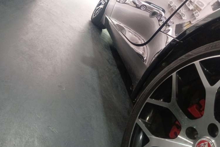 Used Jaguar F-TYPE 2016 3.0 SC Hardtop Version Left Side Sill