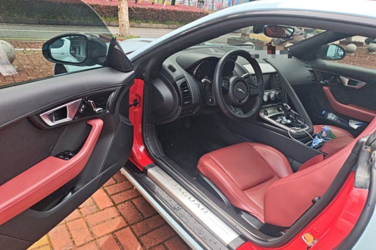 Used Jaguar F-TYPE 2016 3.0 SC Hardtop Version Driver Seat