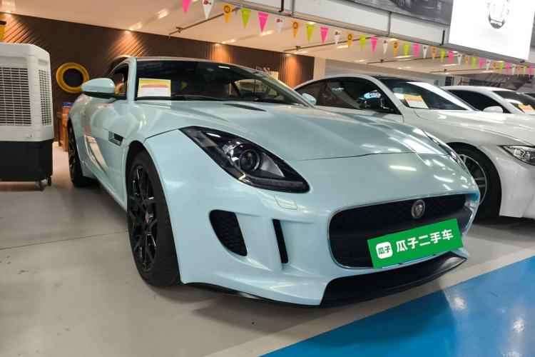 Used Jaguar F-TYPE 2016 3.0 SC Hardtop Version Exterior 2