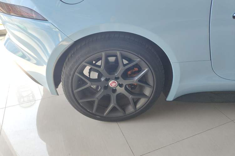 Used Jaguar F-TYPE 2016 3.0 SC Hardtop Version Exterior 5