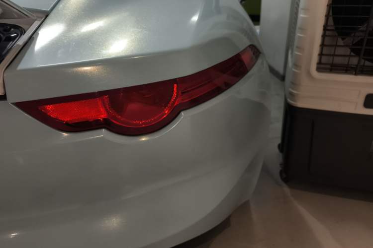 Used Jaguar F-TYPE 2016 3.0 SC Hardtop Version Exterior 6