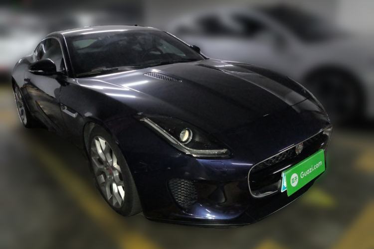 Used Jaguar F-TYPE 2016 3.0 SC Hardtop Version Front Right 45 Deg
