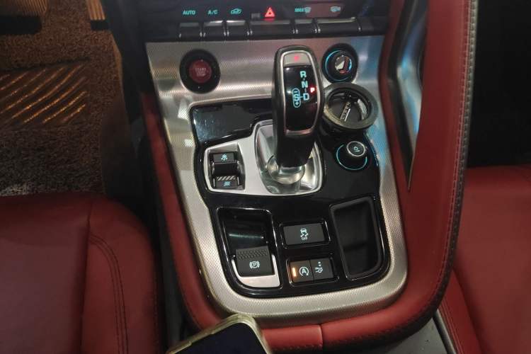 Used Jaguar F-TYPE 2016 3.0 SC Hardtop Version Gear Lever
