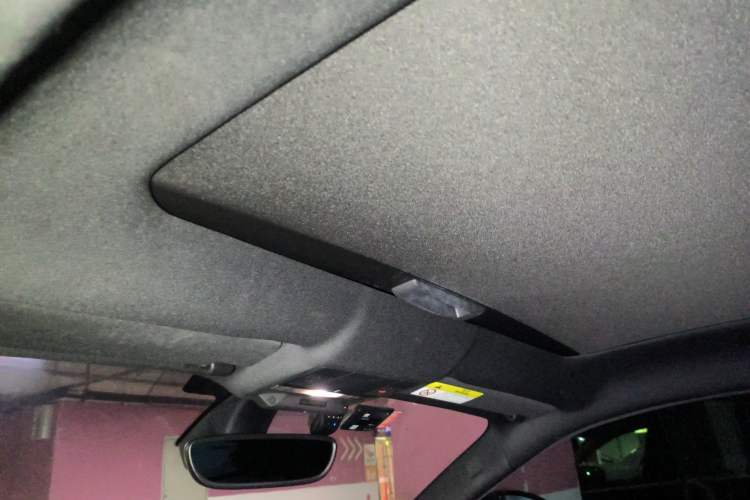 Used Jaguar F-TYPE 2016 3.0 SC Hardtop Version Headliner