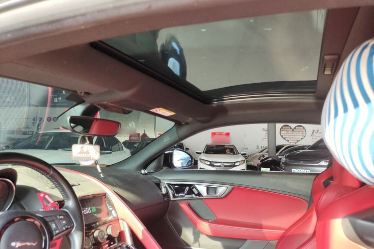 Used Jaguar F-TYPE 2016 3.0 SC Hardtop Version Headliner