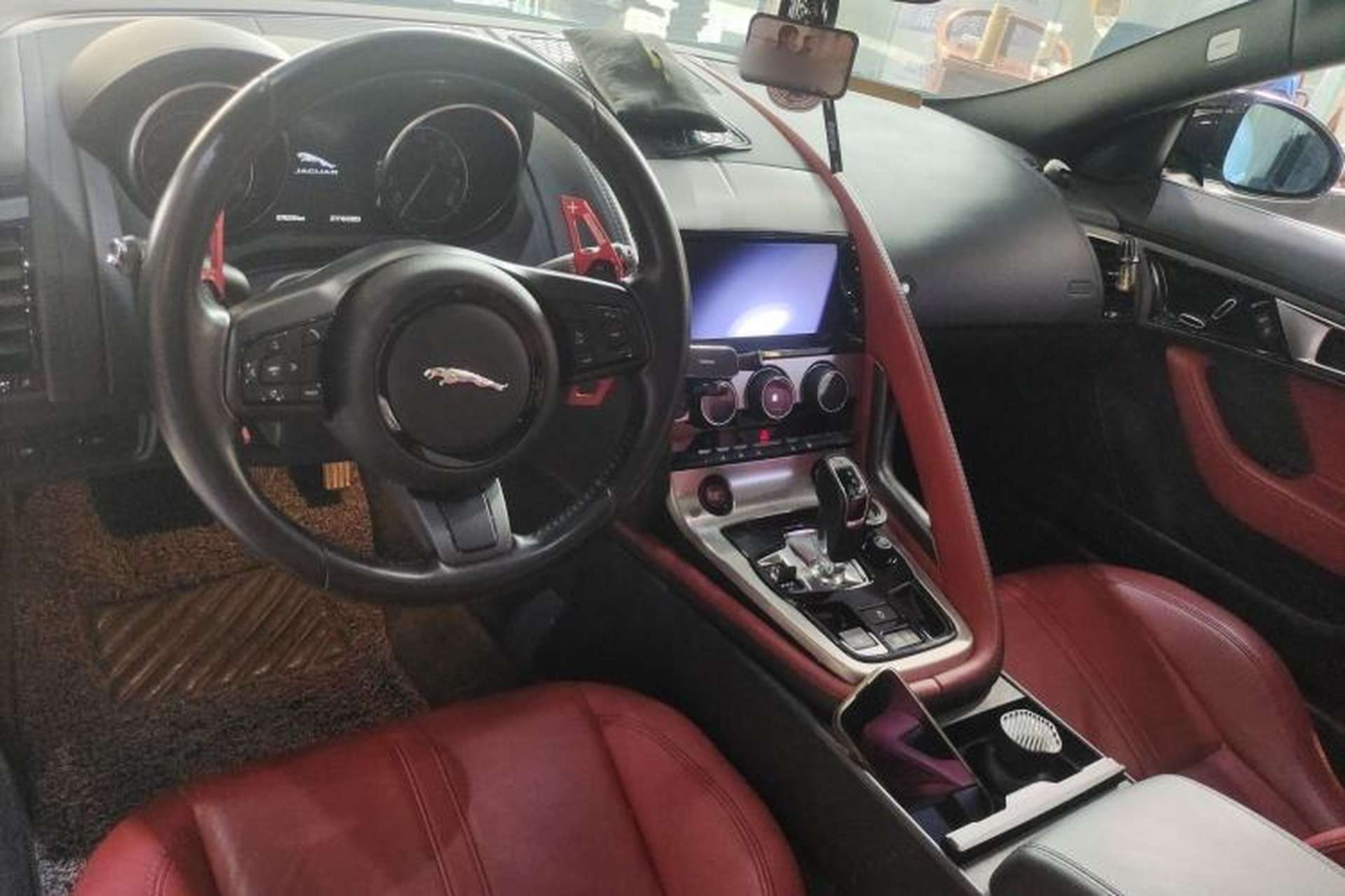 Used Jaguar F-TYPE 2016 3.0 SC Hardtop Version Interior 2