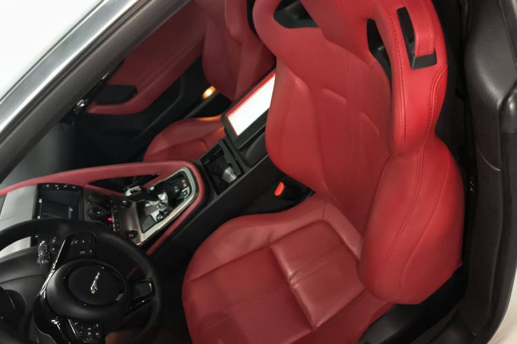 Used Jaguar F-TYPE 2016 3.0 SC Hardtop Version Interior 4