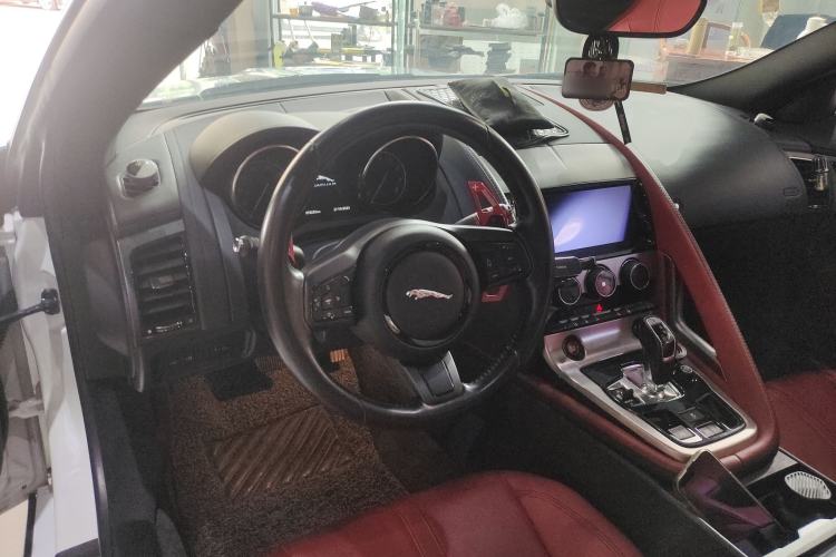 Used Jaguar F-TYPE 2016 3.0 SC Hardtop Version Steering Wheel