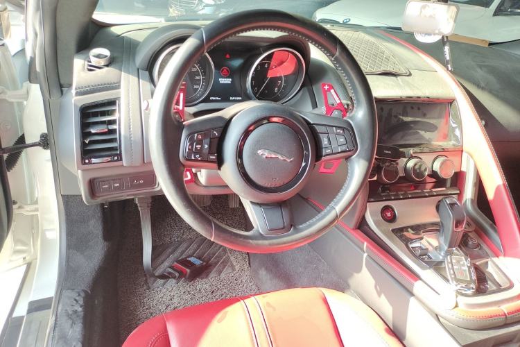 Used Jaguar F-TYPE 2016 3.0 SC Hardtop Version Steering Wheel