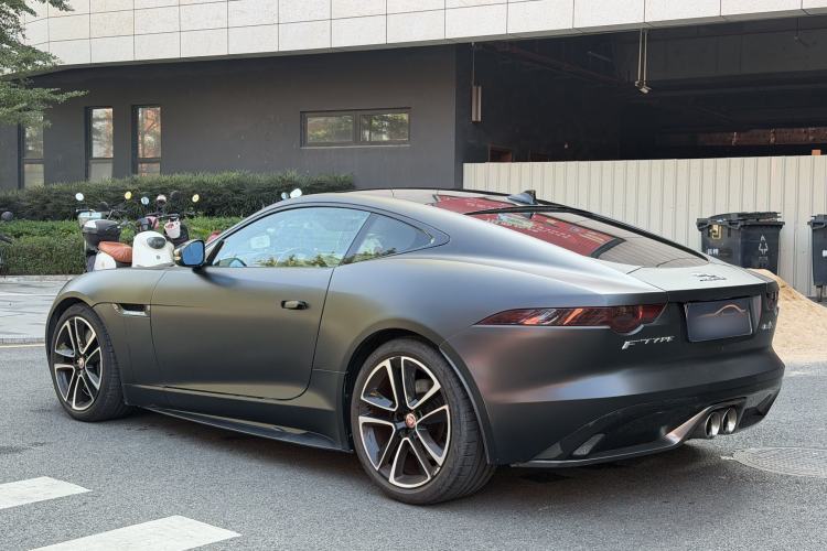 Used Jaguar F-TYPE 2016 3.0 SC S Four-Wheel-Drive Hardtop Version Exterior 4