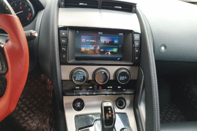 Used Jaguar F-TYPE 2016 3.0 SC Hardtop Version Audio And AC Panel