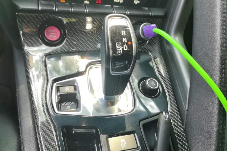Used Jaguar F-TYPE 2016 3.0 SC Hardtop Version Gear Lever