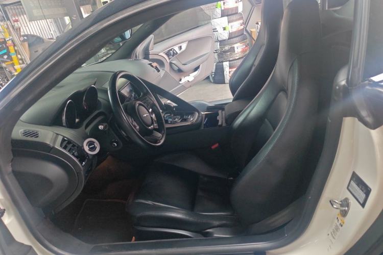 Used Jaguar F-TYPE 2016 3.0 SC Hardtop Version Left Front Seat
