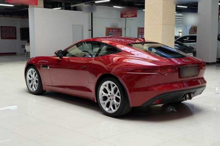 Used Jaguar F-TYPE 2016 3.0 SC Hardtop Version Exterior 2
