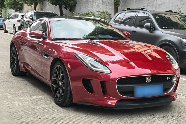 Used Jaguar F-TYPE 2016 3.0 SC Hardtop Version Exterior 2