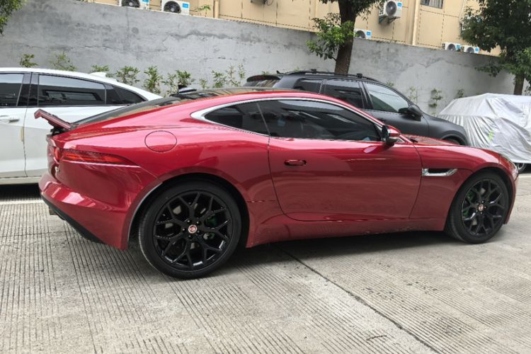 Used Jaguar F-TYPE 2016 3.0 SC Hardtop Version Exterior 3