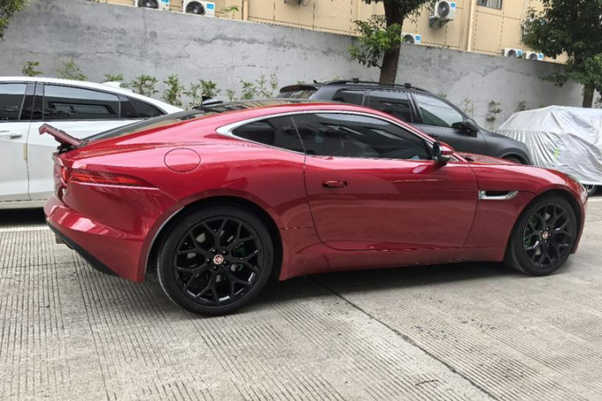 Used Jaguar F-TYPE 2016 3.0 SC Hardtop Version Exterior 3