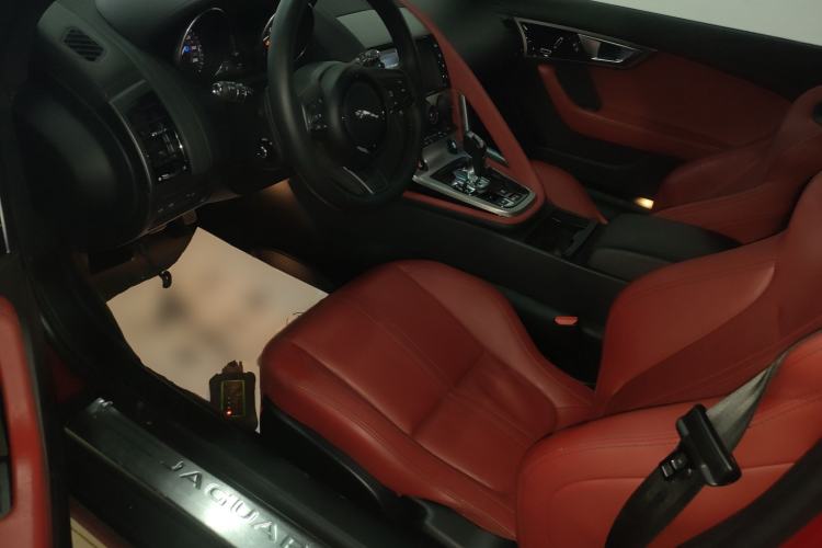 Used Jaguar F-TYPE 2016 3.0 SC Hardtop Version Left Front Seat