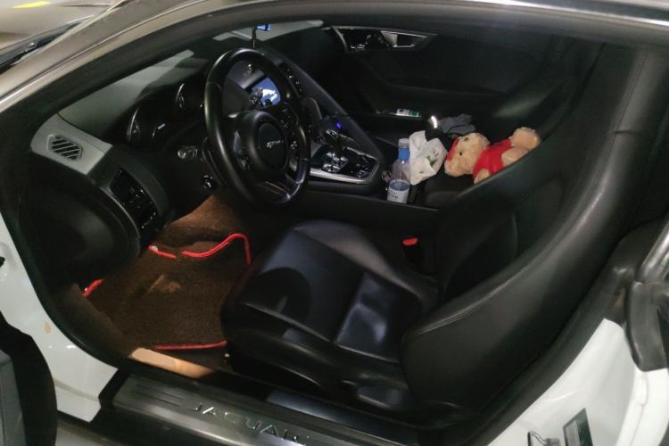 Used Jaguar F-TYPE 2016 3.0 SC Hardtop Version Driver Seat