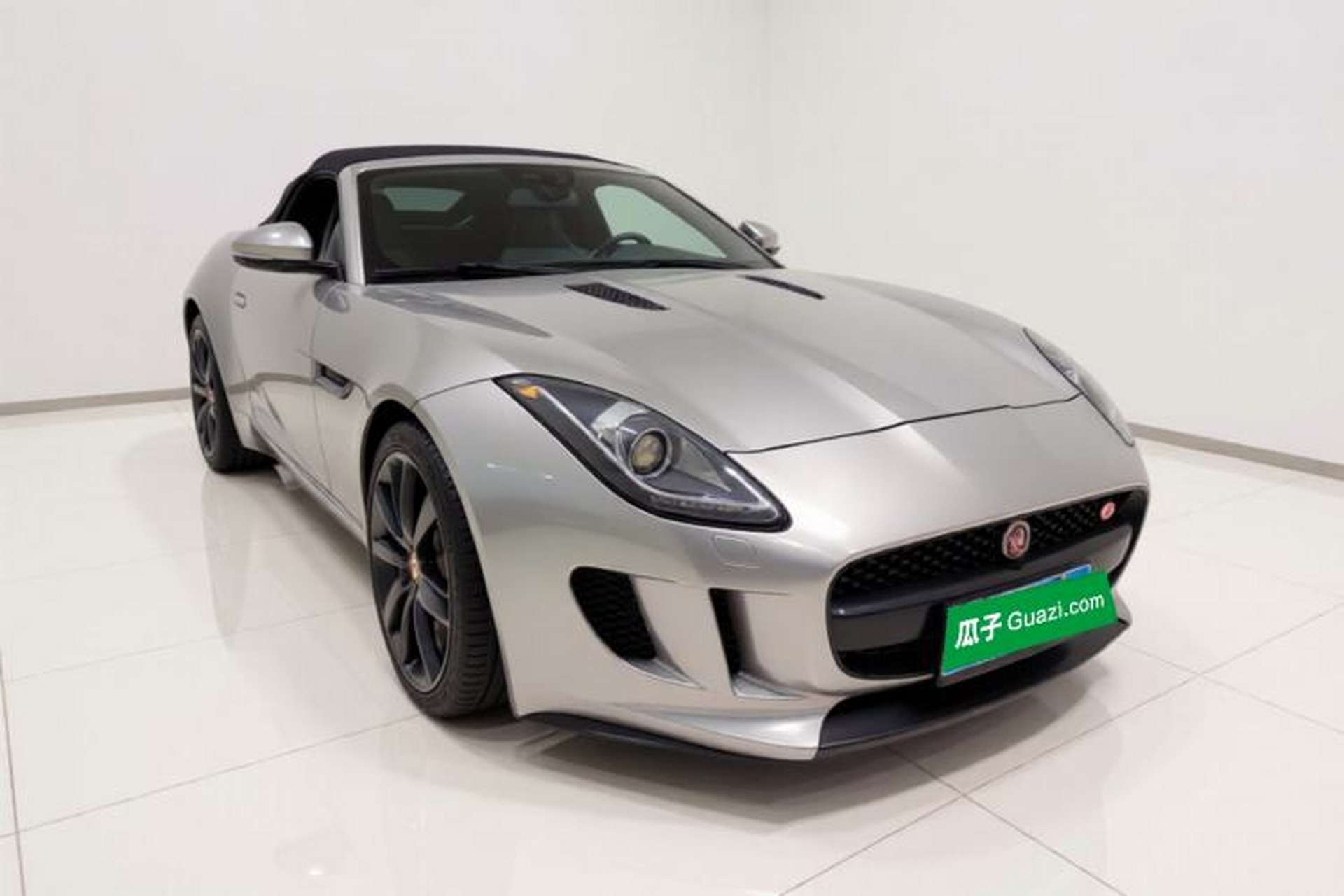 Used Jaguar F-TYPE 2016 3.0 SC Convertible Edition Exterior 2
