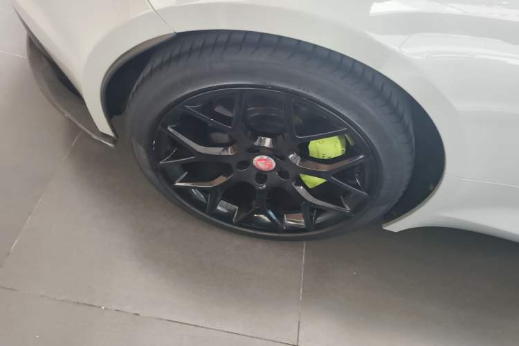 Used Jaguar F-TYPE 2016 3.0 SC Hardtop Version Exterior 5