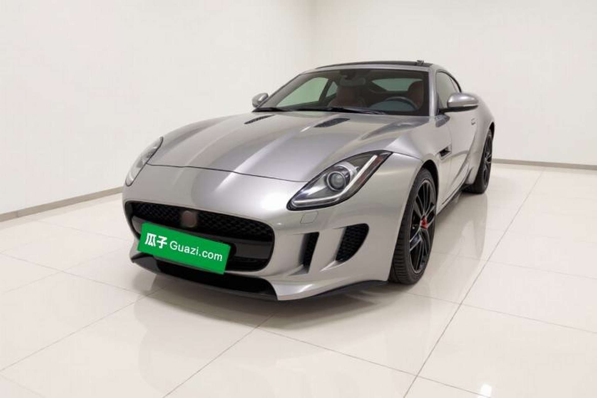 Used Jaguar F-TYPE 2016 3.0 SC Convertible Edition Front Left 45 Deg