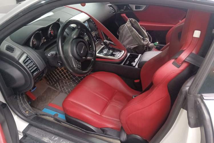 Used Jaguar F-TYPE 2016 3.0 SC Hardtop Version Left Front Seat