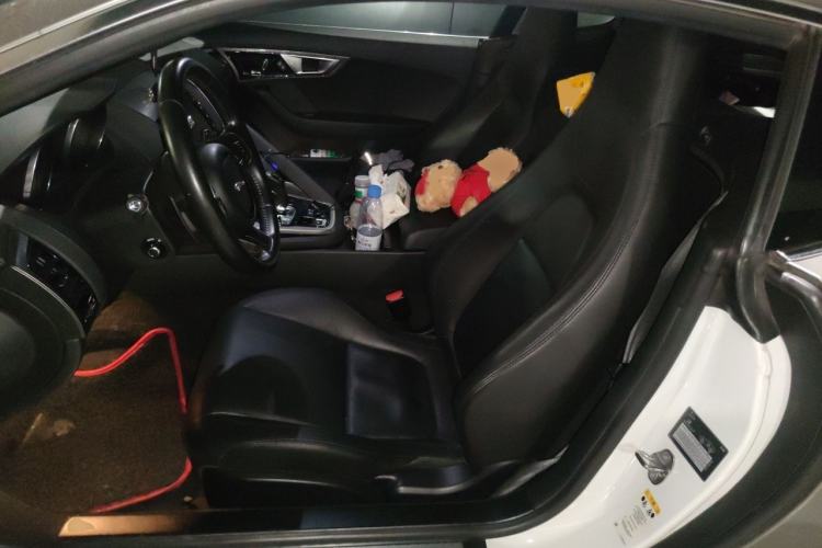 Used Jaguar F-TYPE 2016 3.0 SC Hardtop Version Left Front Seat