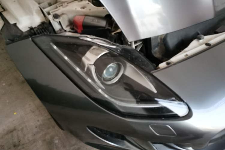 Used Jaguar F-TYPE 2016 3.0 SC Hardtop Version Right Front Headlight