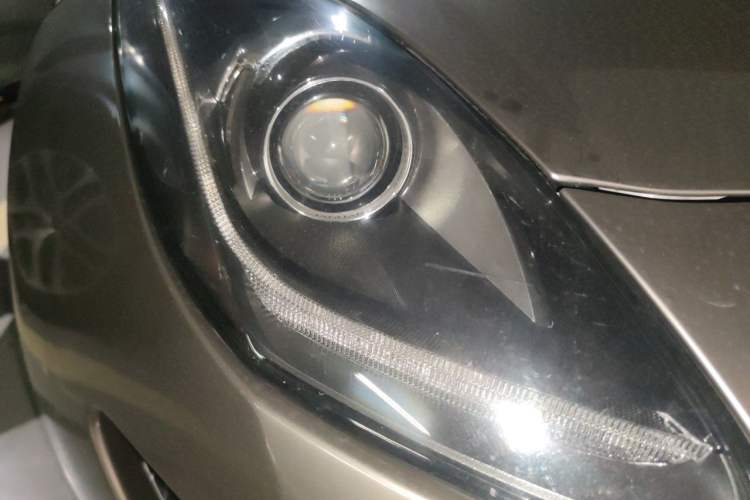 Used Jaguar F-TYPE 2016 3.0 SC Hardtop Version Right Front Headlight