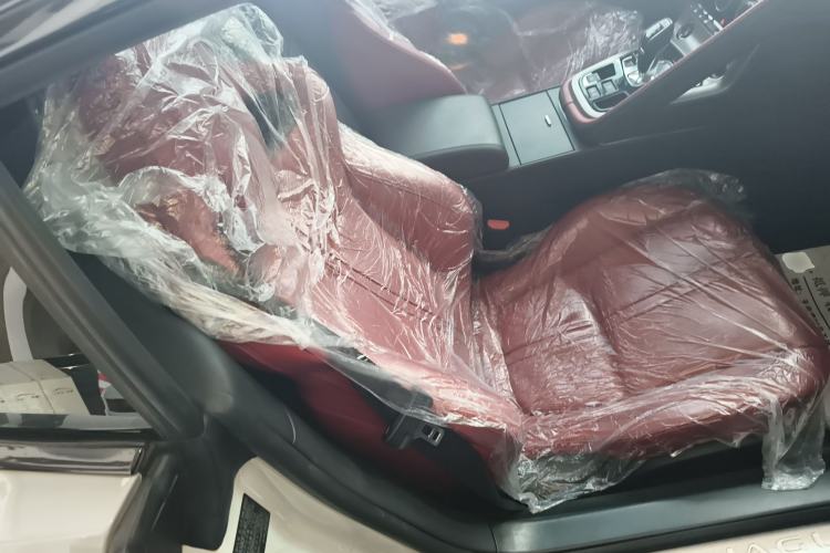 Used Jaguar F-TYPE 2016 3.0 SC Hardtop Version Right Front Seat